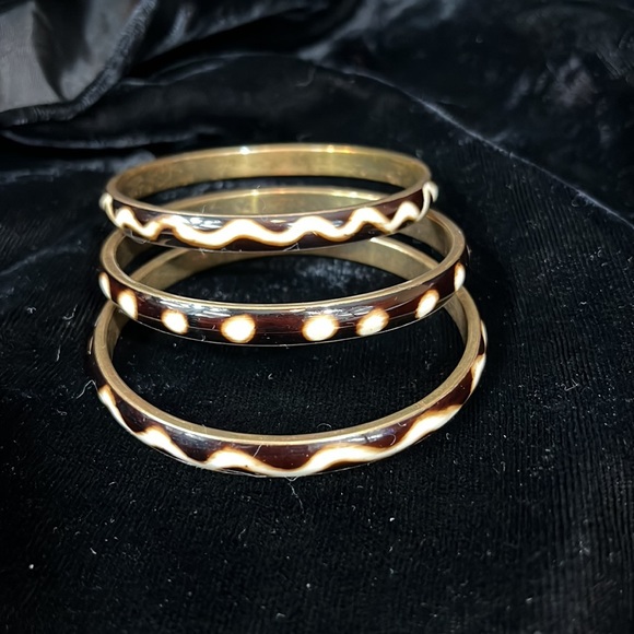 Bundle of Three Brass and Enamel Bangle Bracelets - Picture 3 of 8